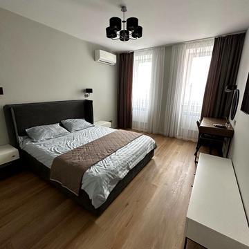 Лисаветинська вул., 1а