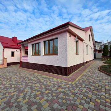 Зелена вул., 20