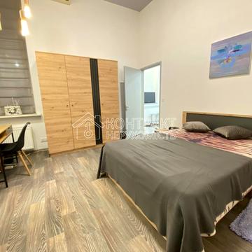 Римарська вул., 6