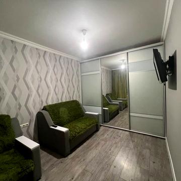 Михайлівська вул., 35