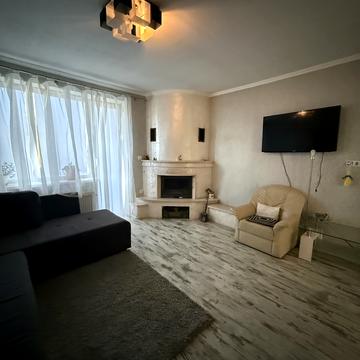 Прикордонна вул., 1