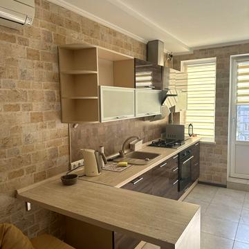 Клавдіївська вул., 40-Д