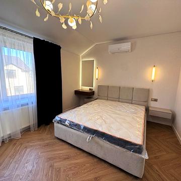 Олекси Новаківського вул., 66