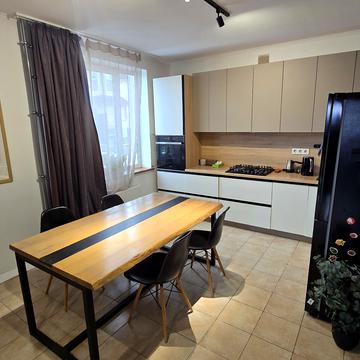 Боярська вул.