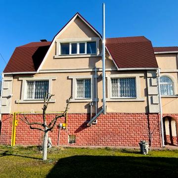 Виноградна вул.