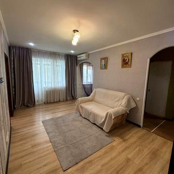 Пантелеймона Свистуна вул., 7