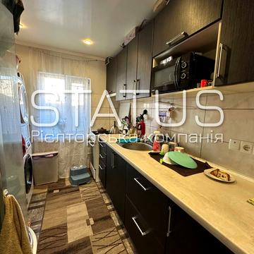 Сортувальна вул., 33