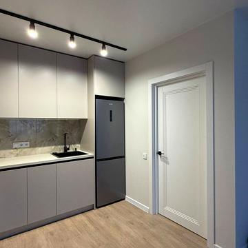 Миру вул., 43