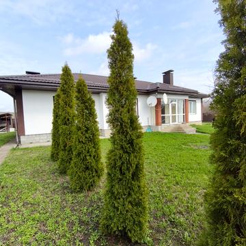 Першотравнева вул.