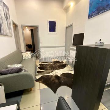 Римарська вул., 6