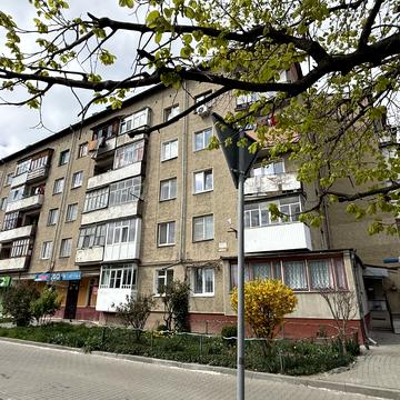 Сухомлинського вул., 6/2