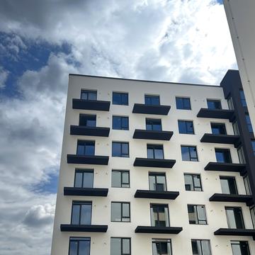 Івана Левинського вул., (Будинок 4)