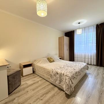 Боголюбова вул., 13