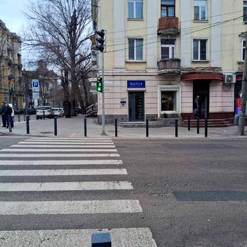 Січових Стрільців вул. (Артема), 8-А