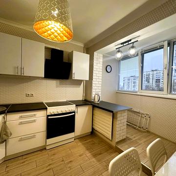 Митрополита Василя Липківського вул. (Урицького), 28