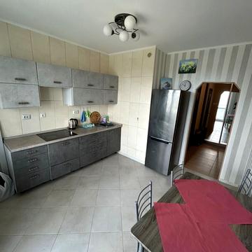 Юрія Поправки вул. (Миколи Лебедєва), 4/39-А