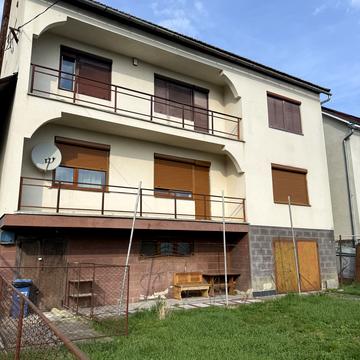 Лавківська вул., 47