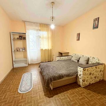 Рональда Рейгана вул., 34/51