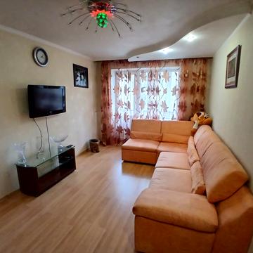 Вацлава Гавела бульв. (Івана Лепсе), 87