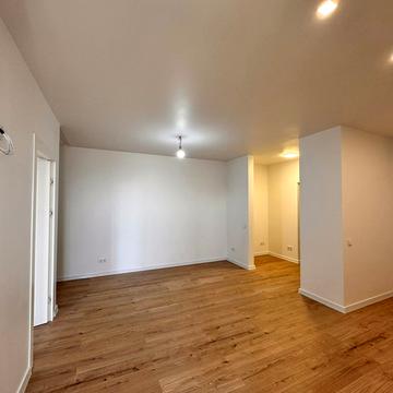 Національної Гвардії вул., 4