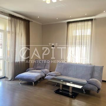 Протасів Яр вул., 8