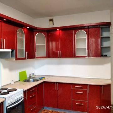 Освіти вул., 14