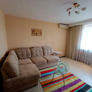 Прогресивна вул., 3