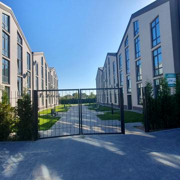 Миколайчука, 5В