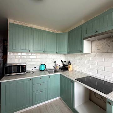 Довженка вул., 14