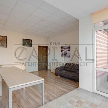 Лесі Українки бульв., 7-Б