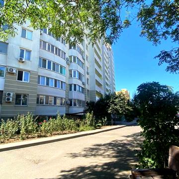 Шота Руставелі вул., 9