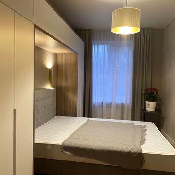 Костомарівська вул., 14