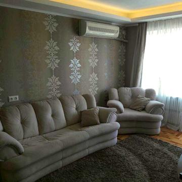 Шкільна вул. (Героїв Сталінграда), 38