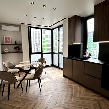 Університетська вул., 3/8