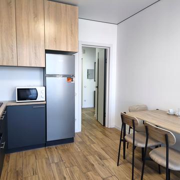 Набережно рибальська дорога