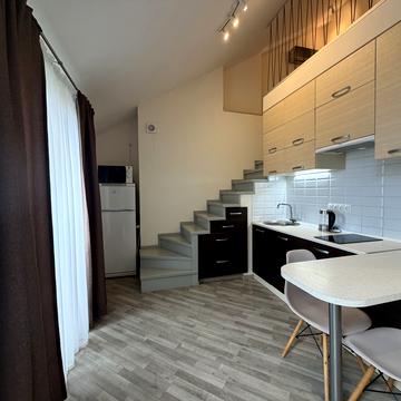 Регенераторна вул., 4 к1