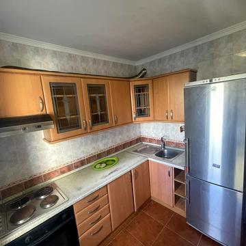 Рональда Рейгана вул., 46