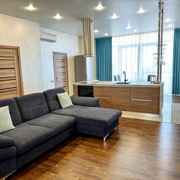 Крутогірний узвіз (Рогальова), 28