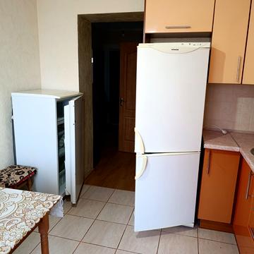 Інститутська вул., 22