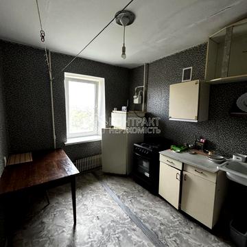 Тракторобудівників просп., 79/42