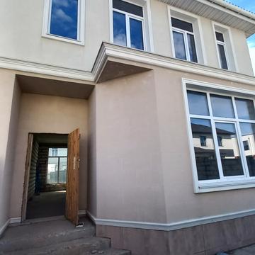 Центральна