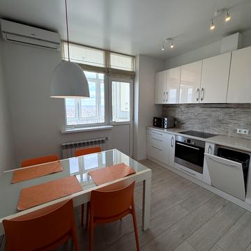 Миколи Бажана просп., 8-Б