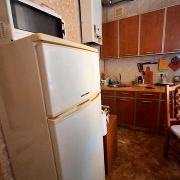 Алчевських вул. (Артема), 56