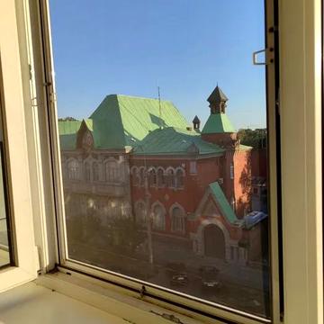 Соборності вул. (Жовтнева), 44