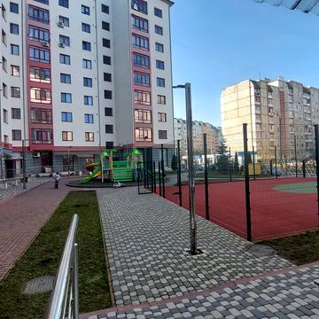 Гната Хоткевича вул., 65/2