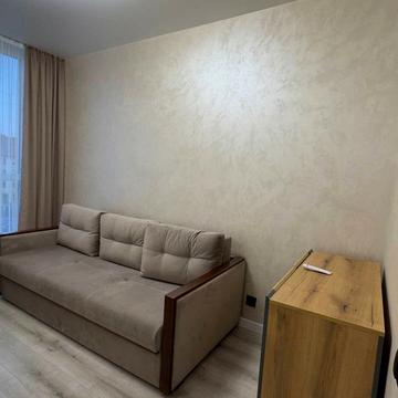 Героїв Майдану вул., 5