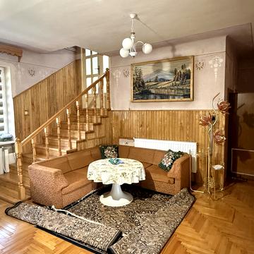 Лавківська вул., 50