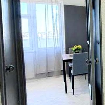 Владислава Бувалкіна вул. (Бочарова Генерала), 36