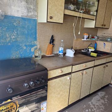 Романа Шухевича просп. (Генерала Ватутіна), 30