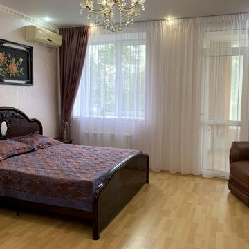 Кленова вул., 2а